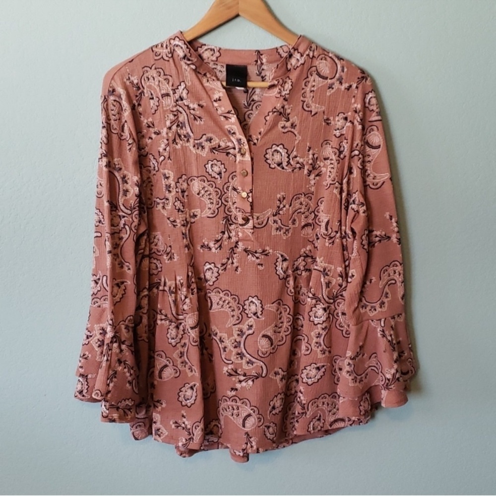 Elegant Paisley Blouse in Dusty Pink